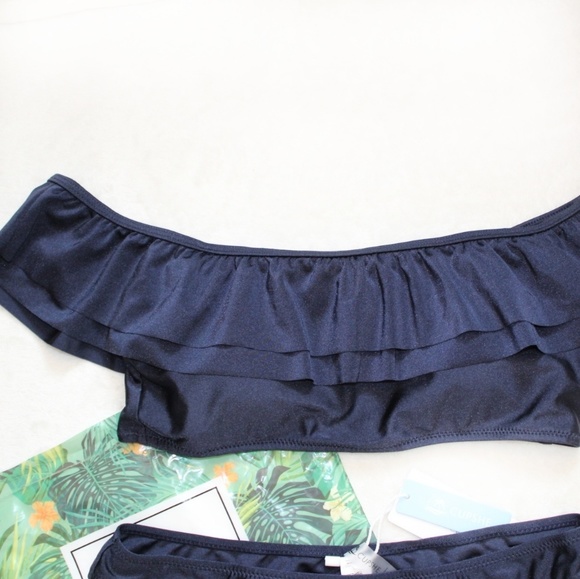 NWT Off Shoulder Navy Ruffled Cupshe Bikini - Picture 3 of 7